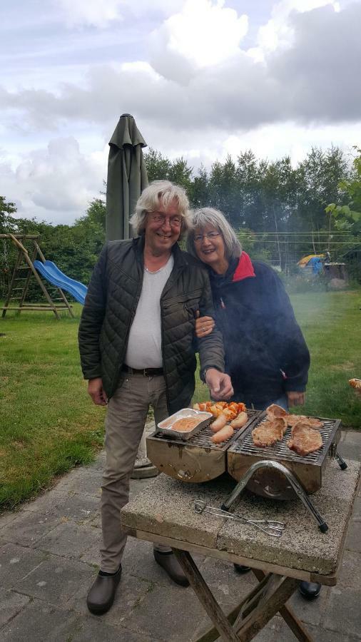 Vakantiehuis "Aan De Zandweg" Roderesch Eksteriør bilde