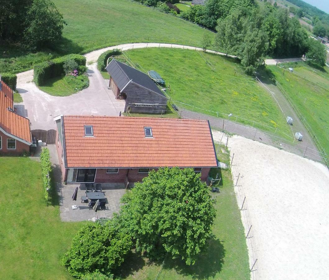 Vakantiehuis "Aan De Zandweg" Roderesch Eksteriør bilde