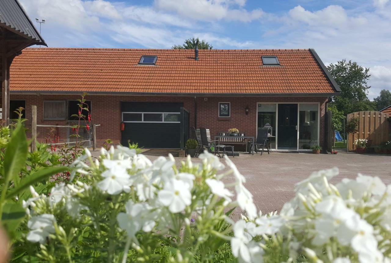 Vakantiehuis "Aan De Zandweg" Roderesch Eksteriør bilde